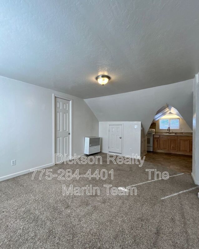 621 1/2 6th Street property image