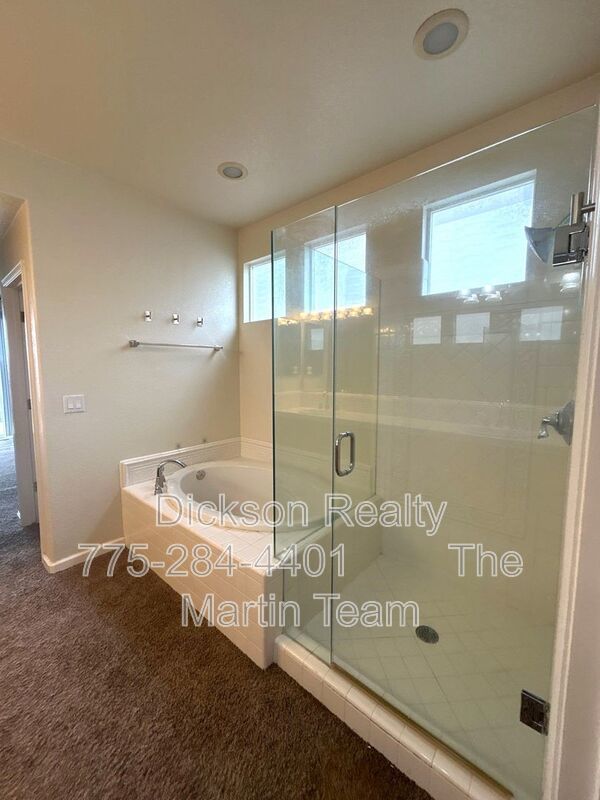 3084 Ten Mile Drive property image