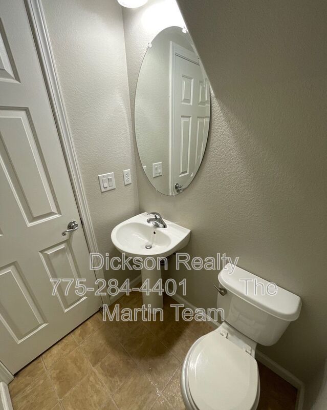 5055 Coggins Rd property image