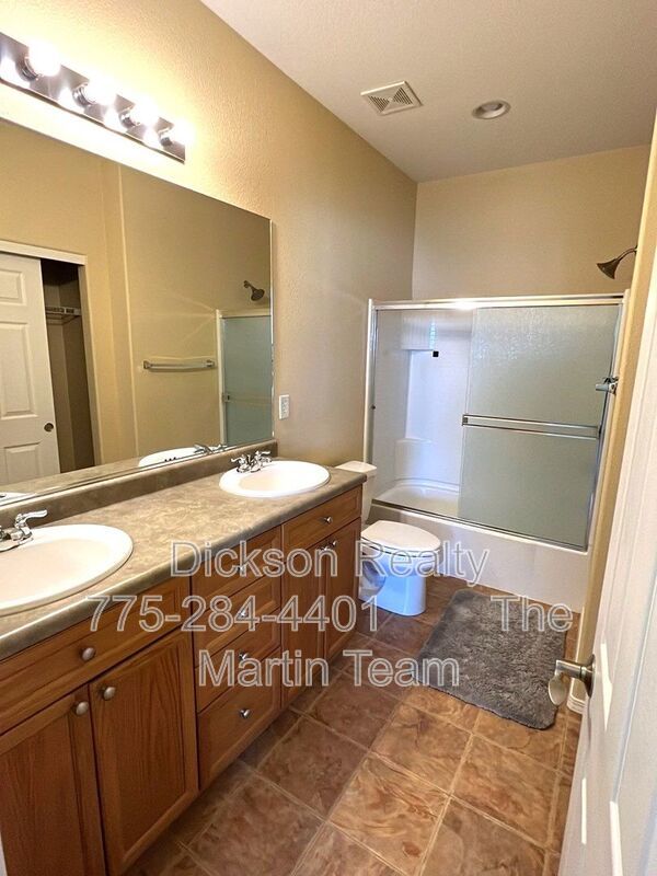 3072 Sterling Ridge property image