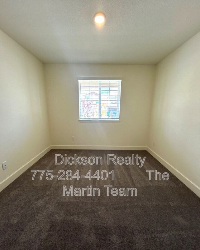 963 Cascade Range Drive property image