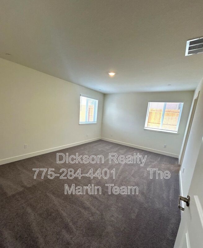 963 Cascade Range Drive property image
