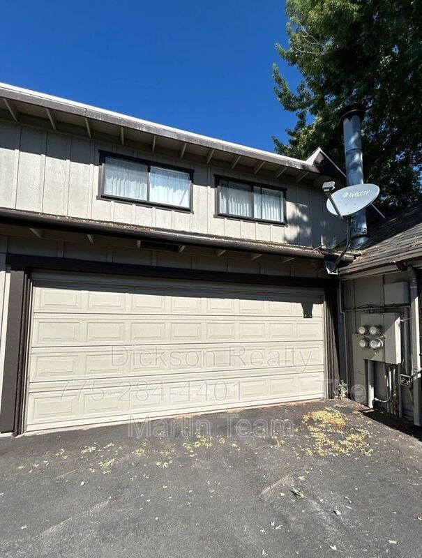 1706 London Circle property image