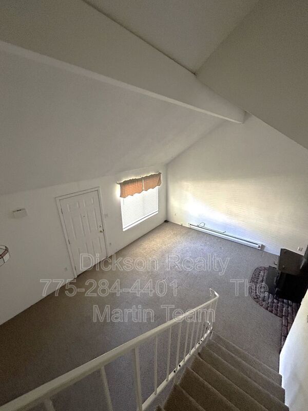 1706 London Circle property image