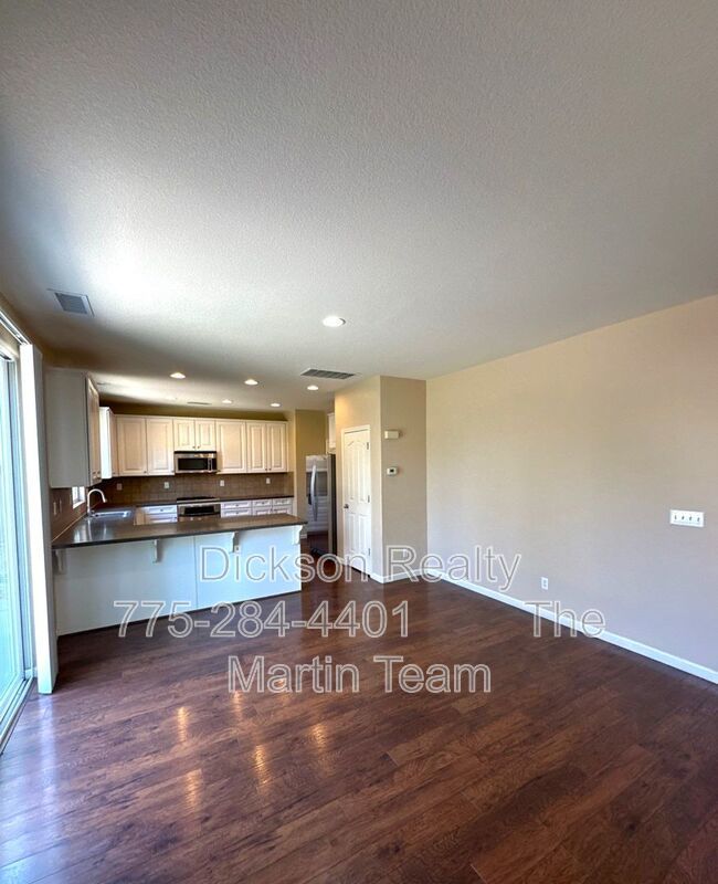 545 Terracina Way property image