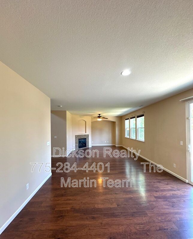 545 Terracina Way property image