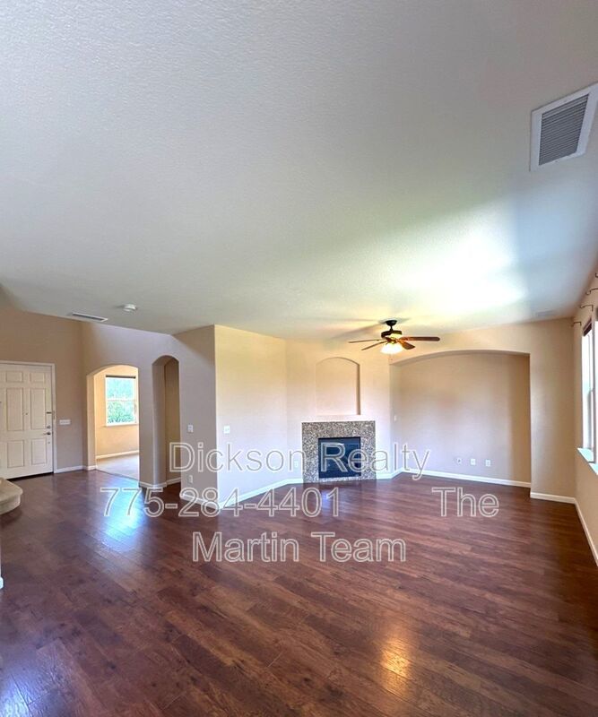 545 Terracina Way property image