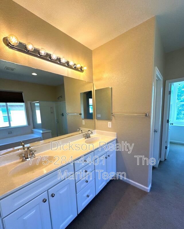 545 Terracina Way property image
