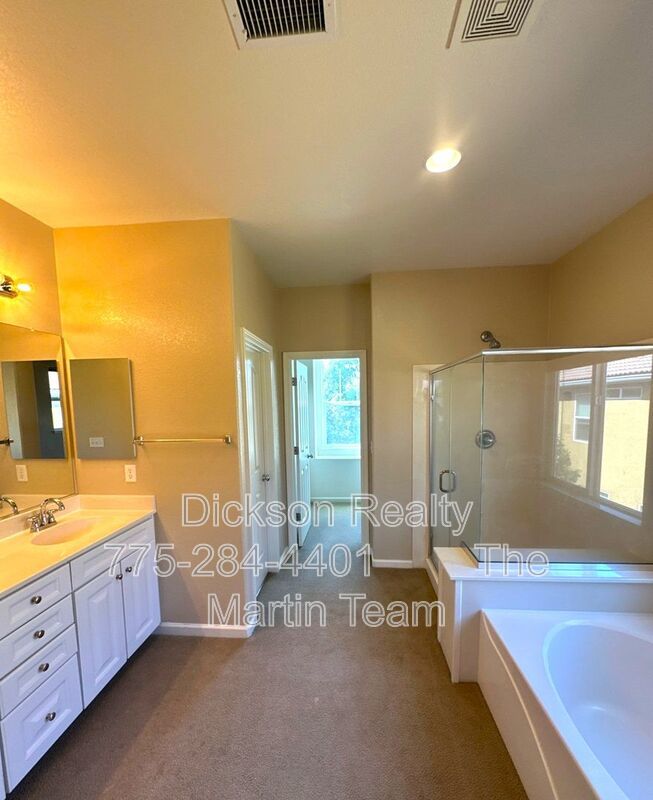 545 Terracina Way property image
