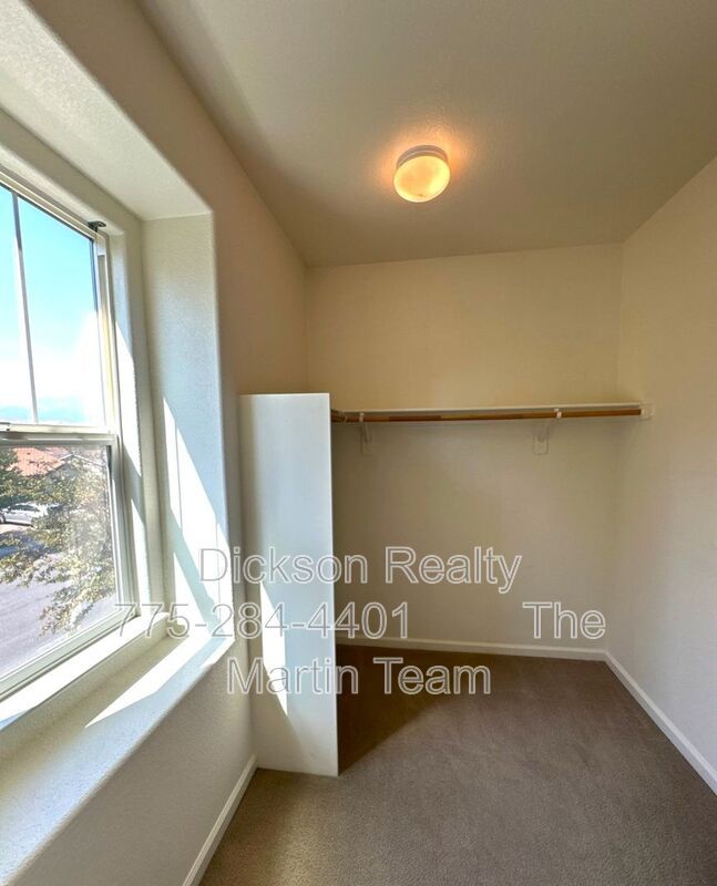 545 Terracina Way property image