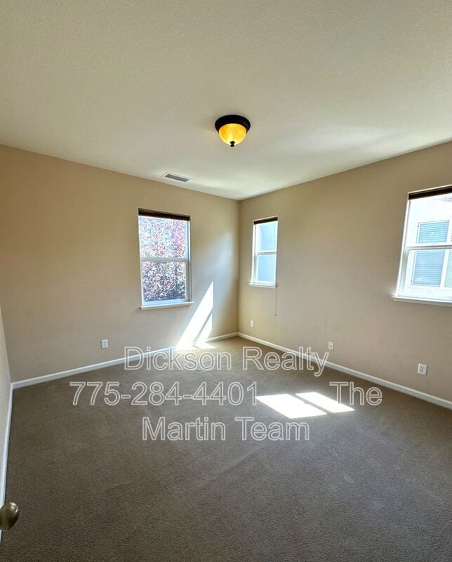 545 Terracina Way property image