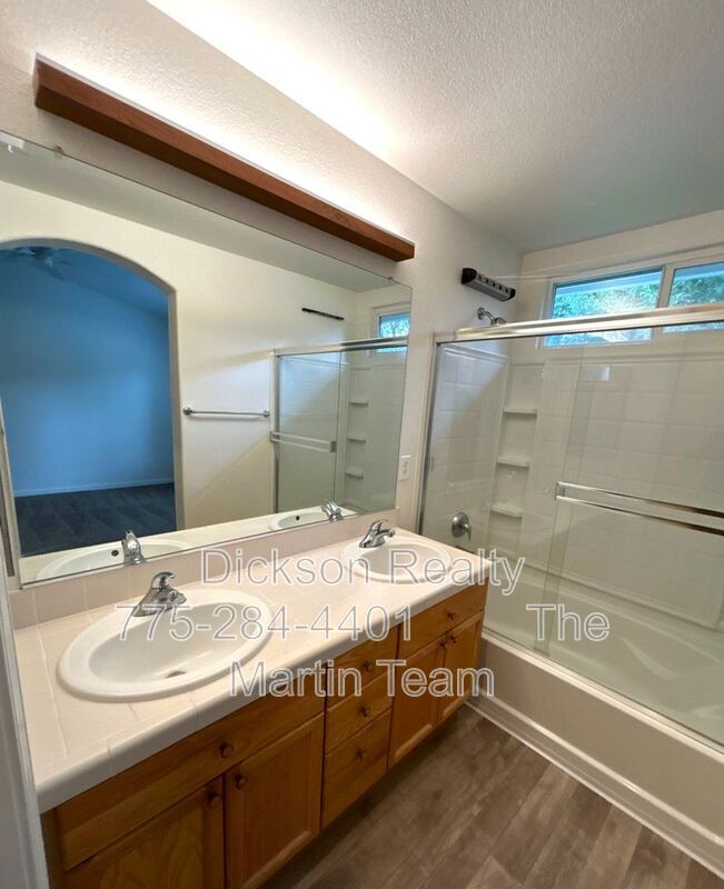 130 Summerset Drive property image