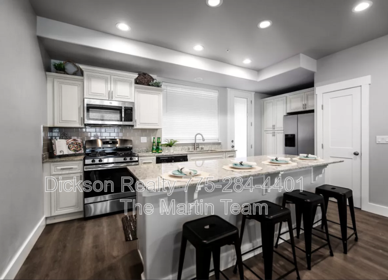 750 Bluffs #103 property image