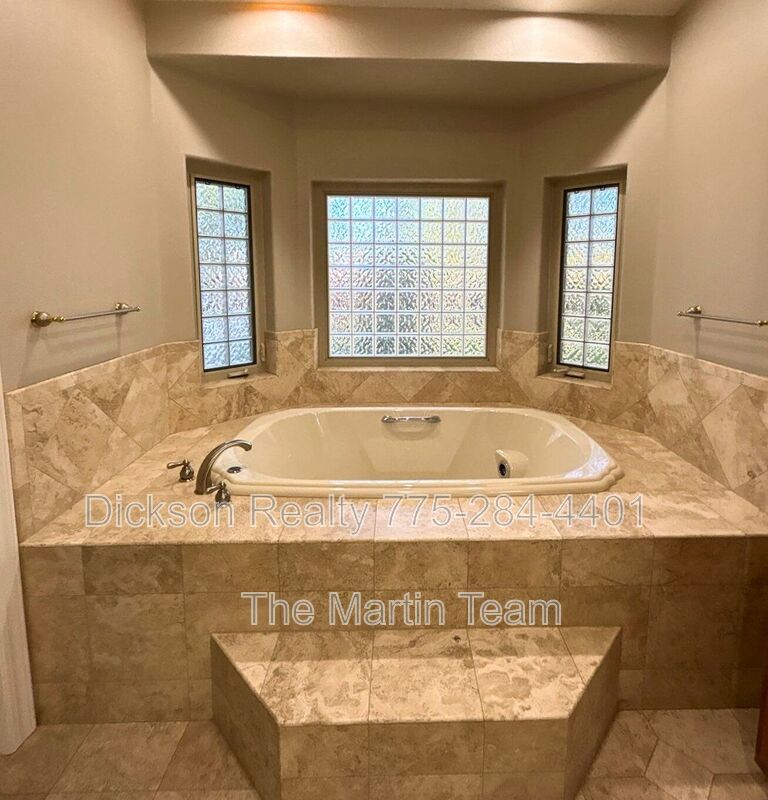 3140 Scarlet Oaks Court property image