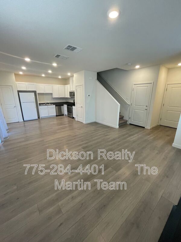 8839 Wolf Moon Dr property image