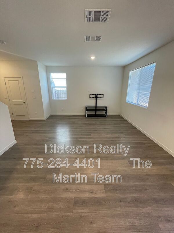 8839 Wolf Moon Dr property image