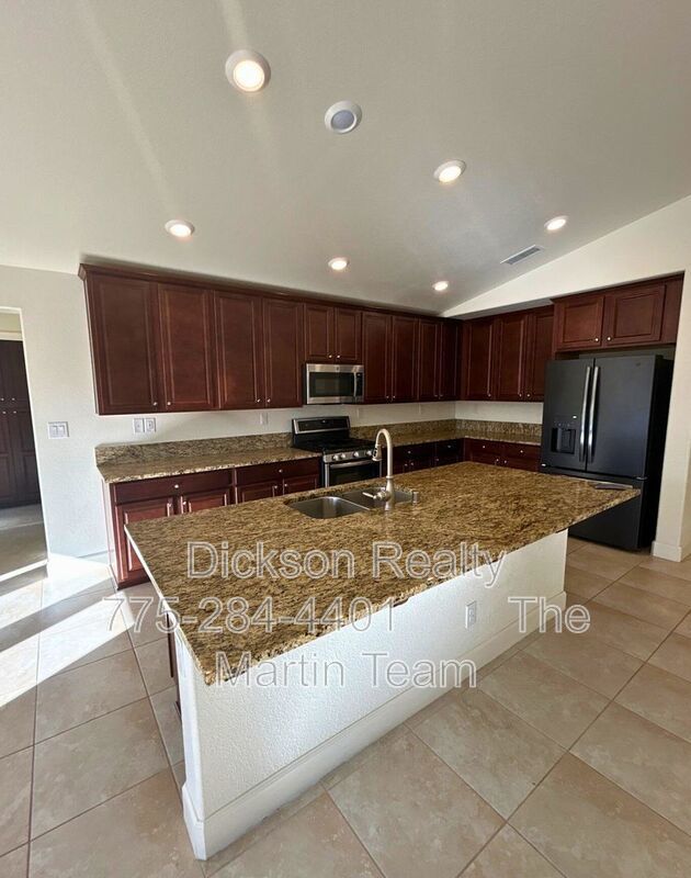 7635 Souverain Lane property image