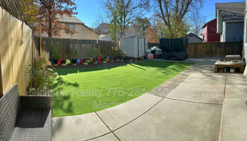 1725 Catham Lane property image