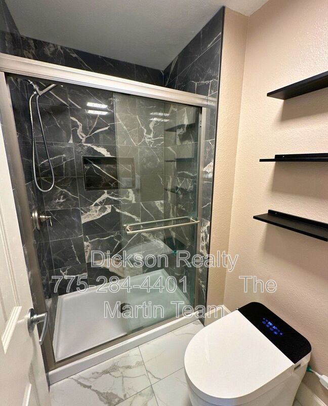 1725 Catham Lane property image