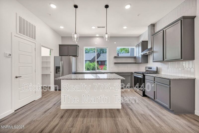 2566 River Hatchling Lane property image