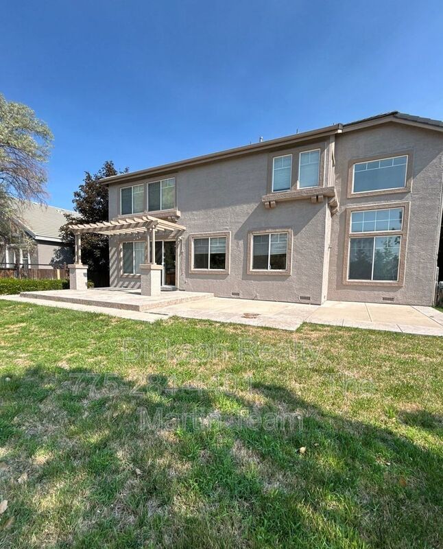 6710 Cinnamon Drive Sparks NV 89436 property image