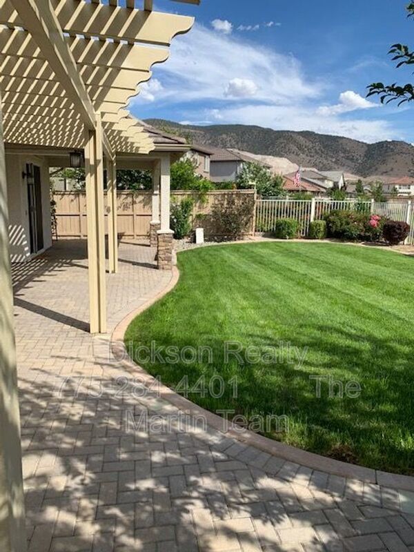 10691 Fire Poppy Circle Reno, NV 89521 property image
