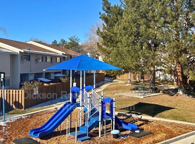 3545 Willow Hills Circle property image