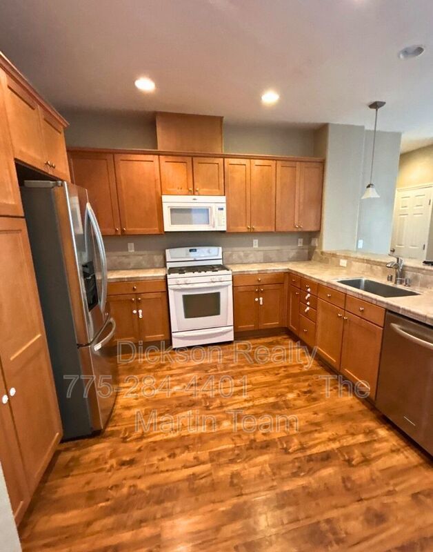 2035 Echo Valley Parkway property image