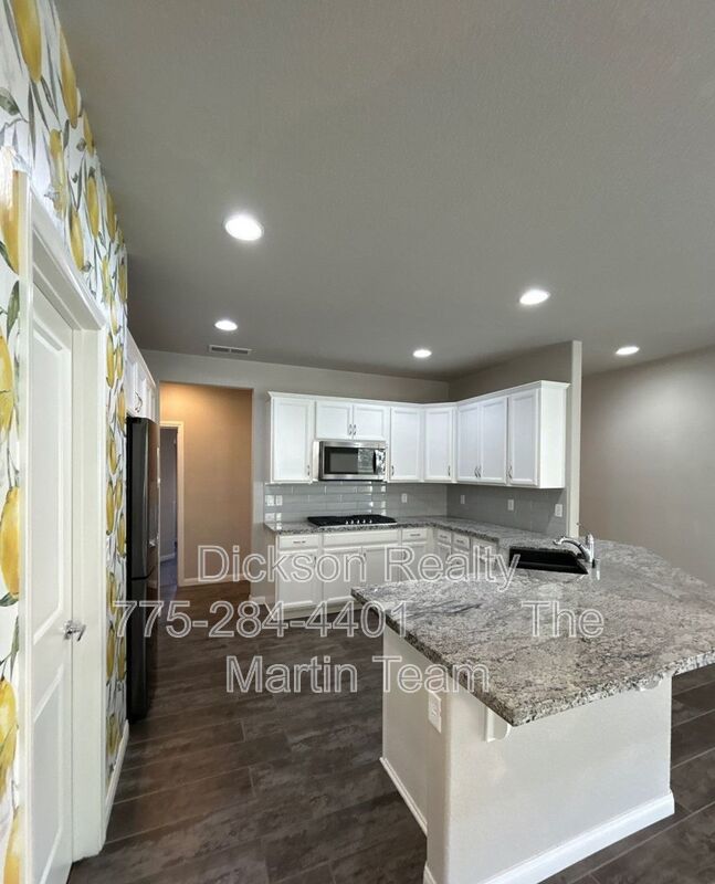 774 Sweet Briar Ln property image