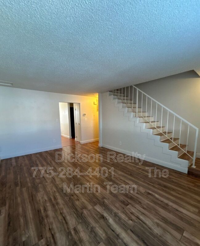 1410 E 9th Street #11 property image