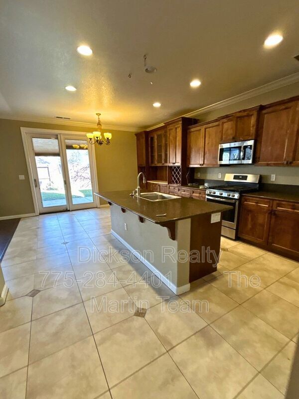 1783 Back Country Road property image