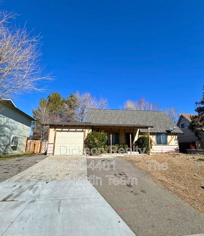 2455 Kings Row property image