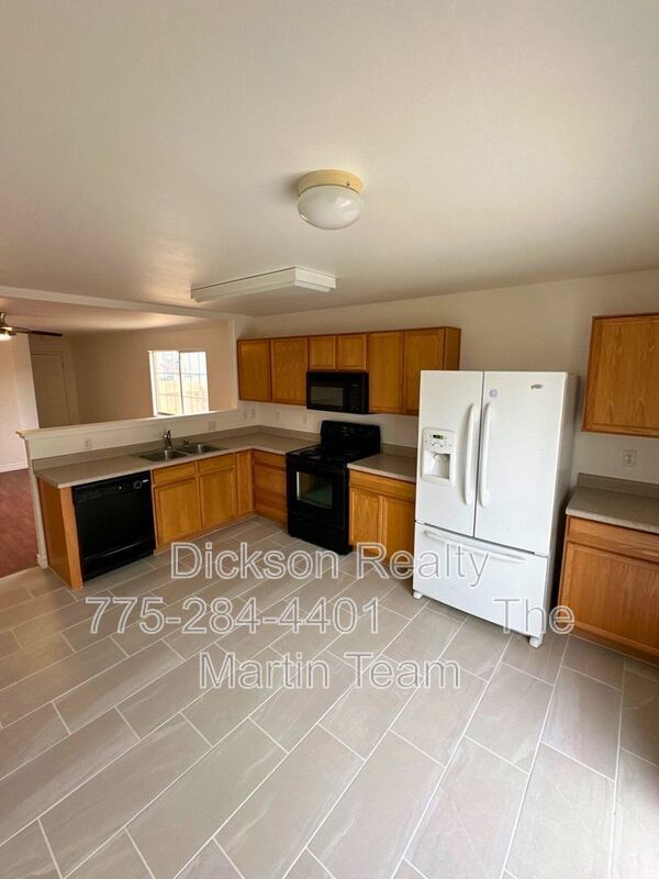 8675 Crimson Sky Ct property image