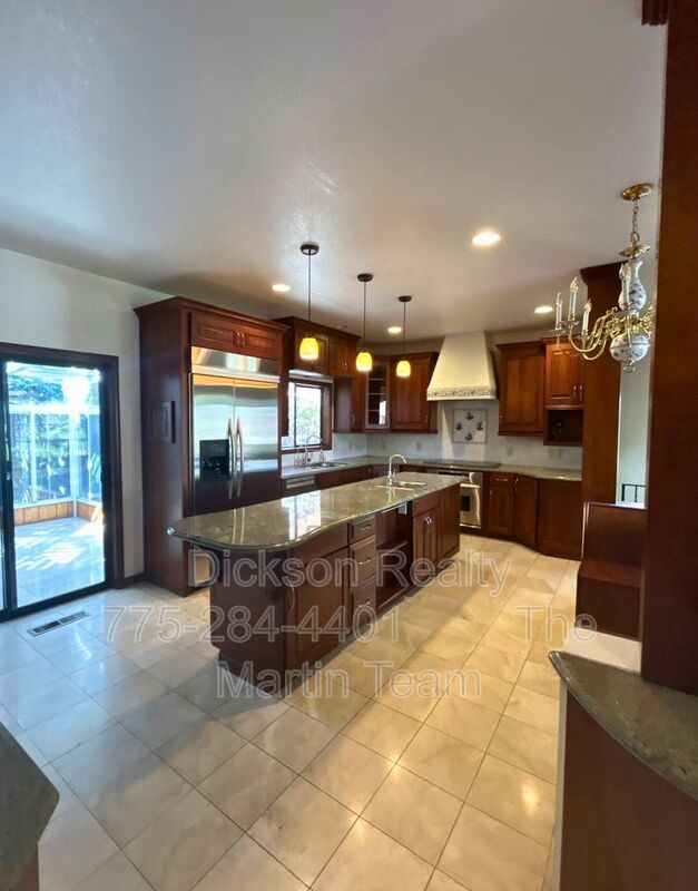 2795 Lake Ridge Shores W property image