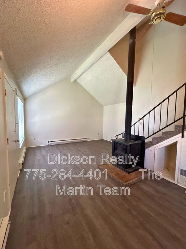 1664 Manchester Wy property image