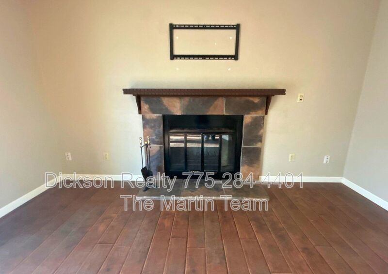 415 Sycamore Street property image