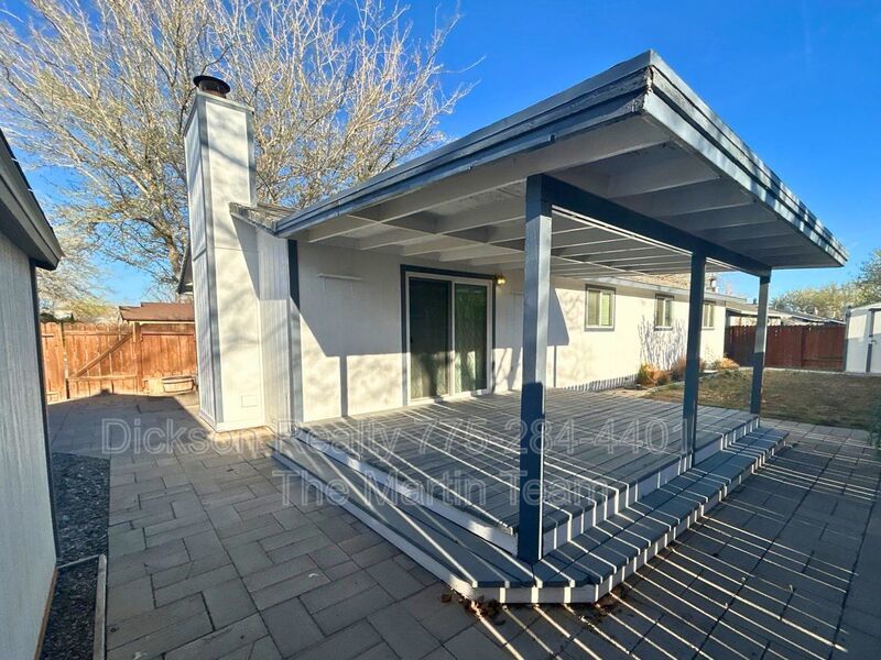 415 Sycamore Street property image