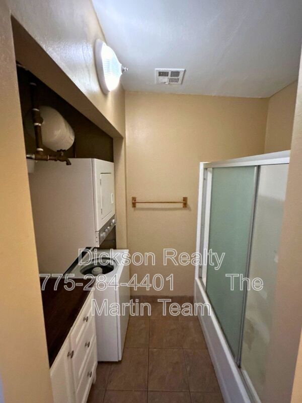 470 Sunshine Ln Reno, NV 89502 property image