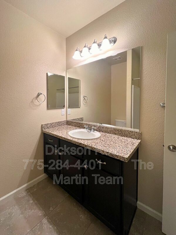 7075 Diversey Dr property image