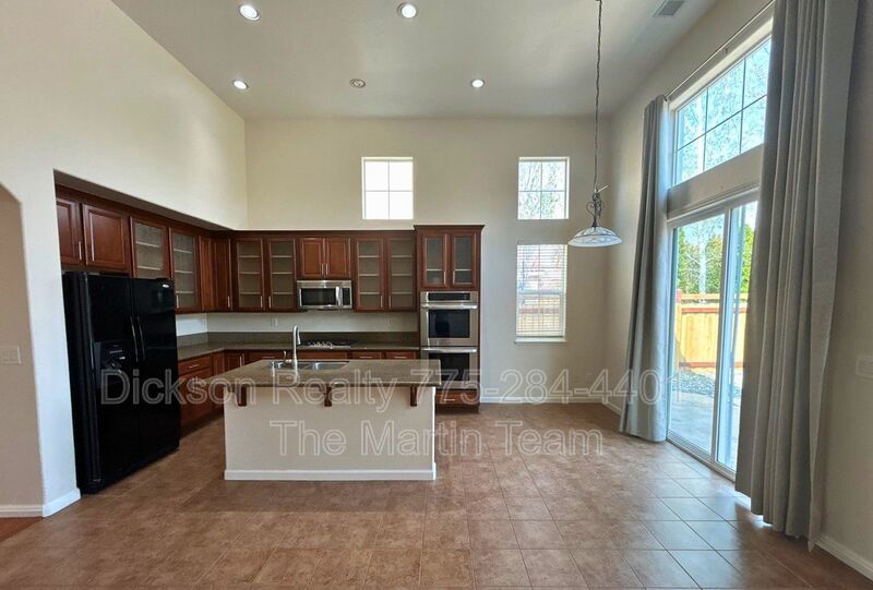 6634 Magical Drive property image