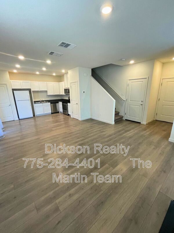 8839 Wolf Moon Dr property image