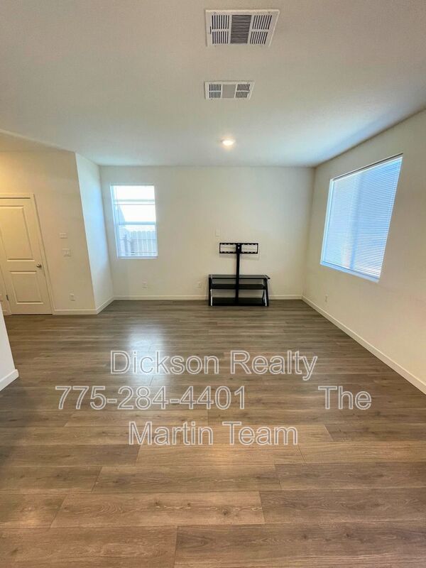 8839 Wolf Moon Dr property image