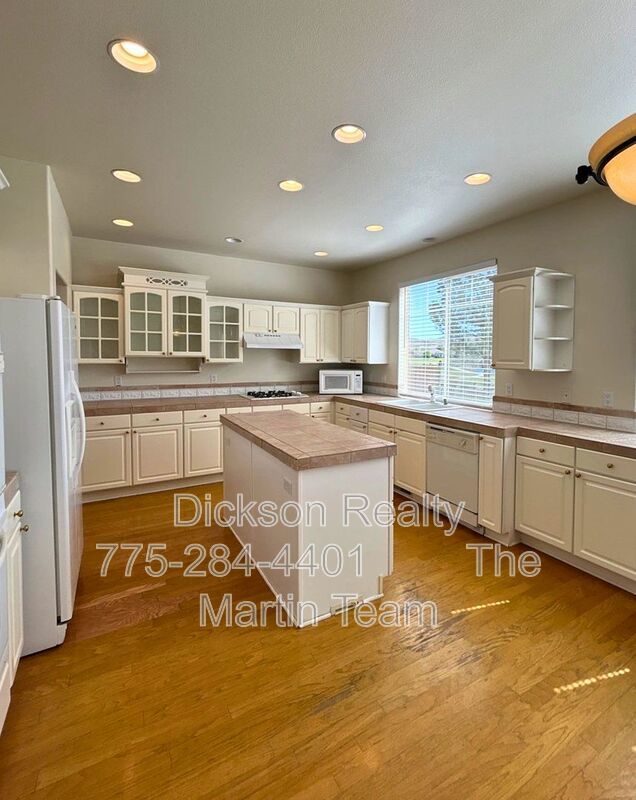6710 Cinnamon Drive Sparks NV 89436 property image