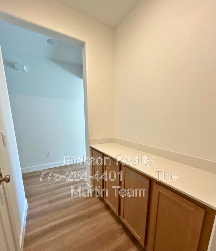 3247 Eleanor Way property image