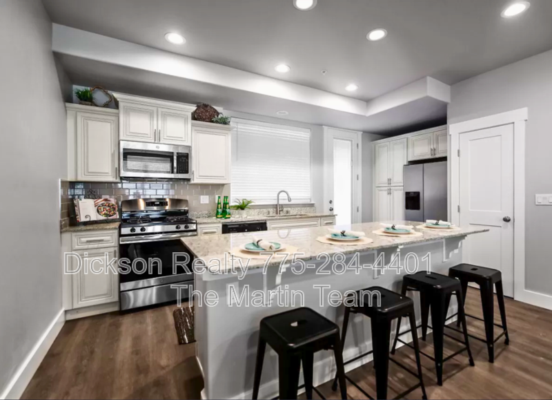 770 Bluffs Court #102 property image
