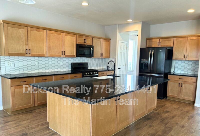 6630 Accolade Court property image