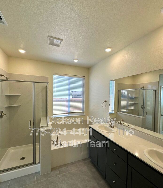 7878 Willow Thicket Drive property image