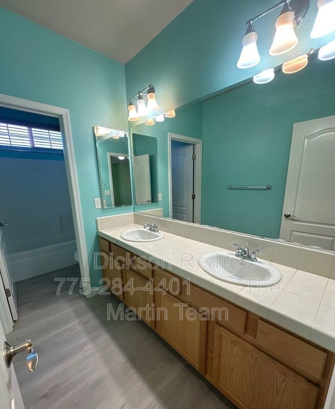 7255 Fox Wood Lane property image