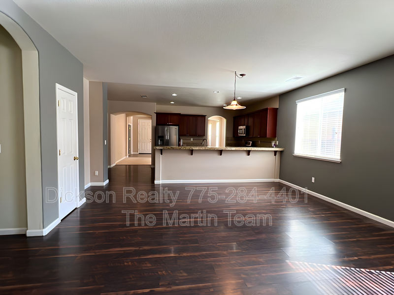 6242 Ten Mile Court property image
