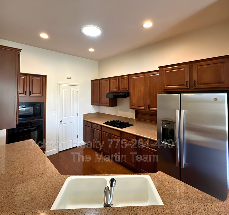 1239 Turnberry Drive property image